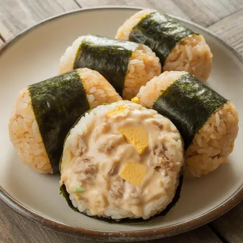 참치마요 주먹밥