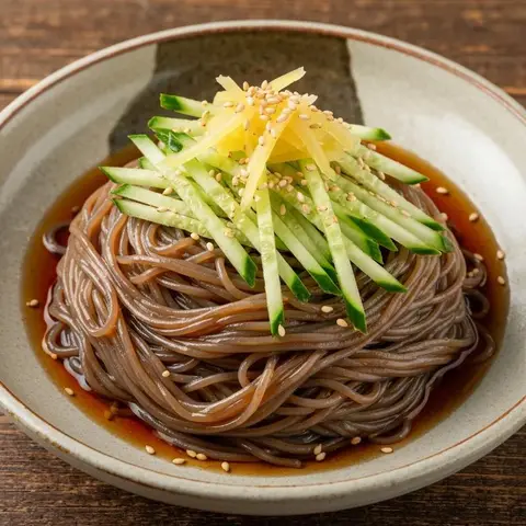 오이 메밀 비빔면